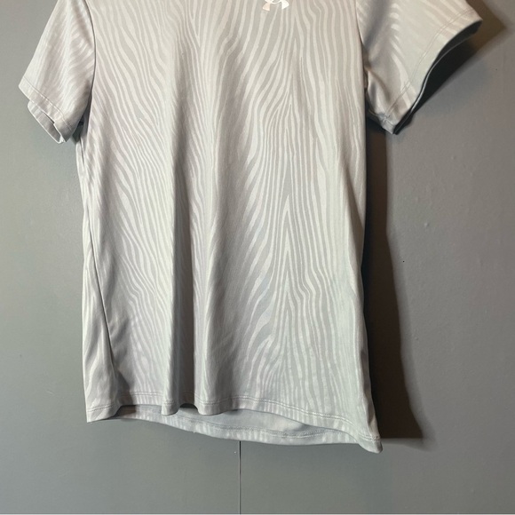 Under Armour Gray grain pattern short sleeve T-Shirt size small - Picture 3 of 7